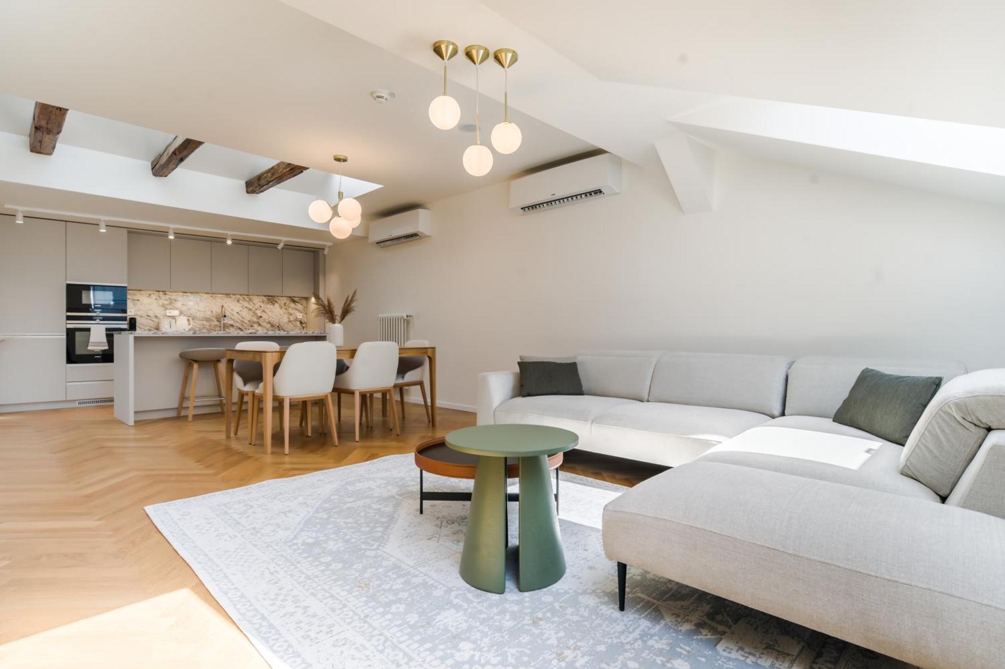 Laurinska 1 Apartments Bratislava Bagian luar foto